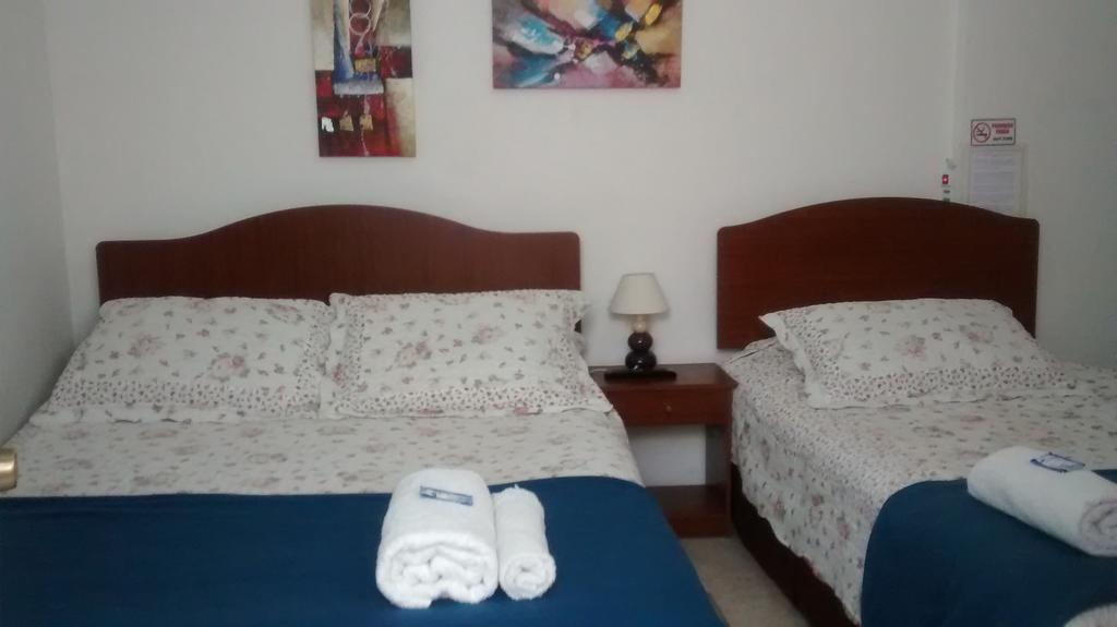 אנטופגסטה Hostal Casablanca מראה חיצוני תמונה